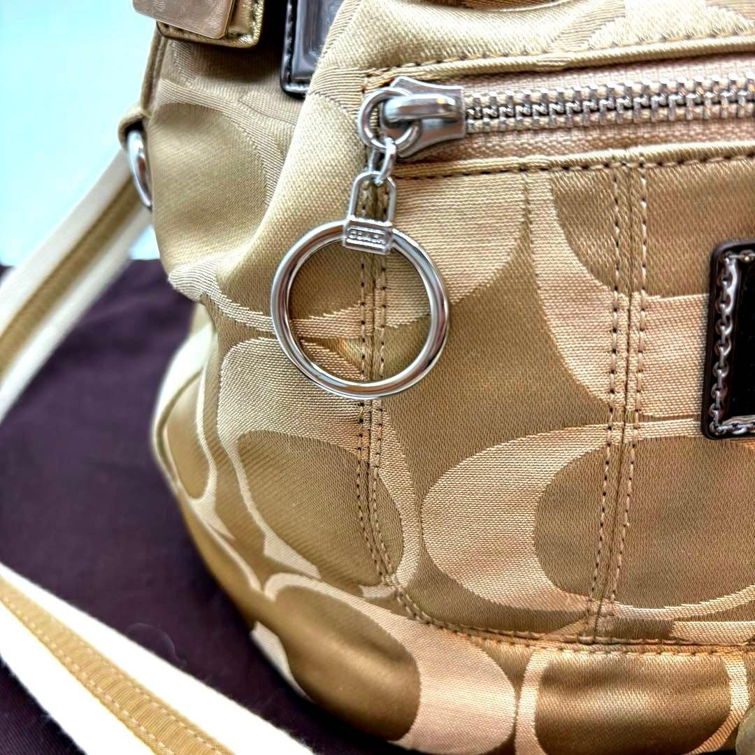 Extremely Beautiful COACH Drawstring Shoulder Bag… - image 8