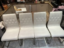 Extendable Wooden Dining table + 4 White Chairs & Extendable Glass