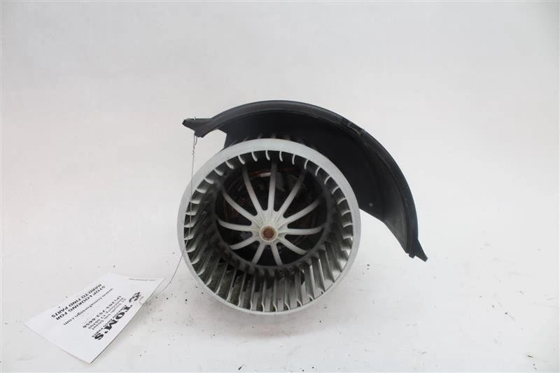 Used Front HVAC Blower Motor fits: 2005 Porsche CAYENNE front Front Grade A Foto 3 de 4