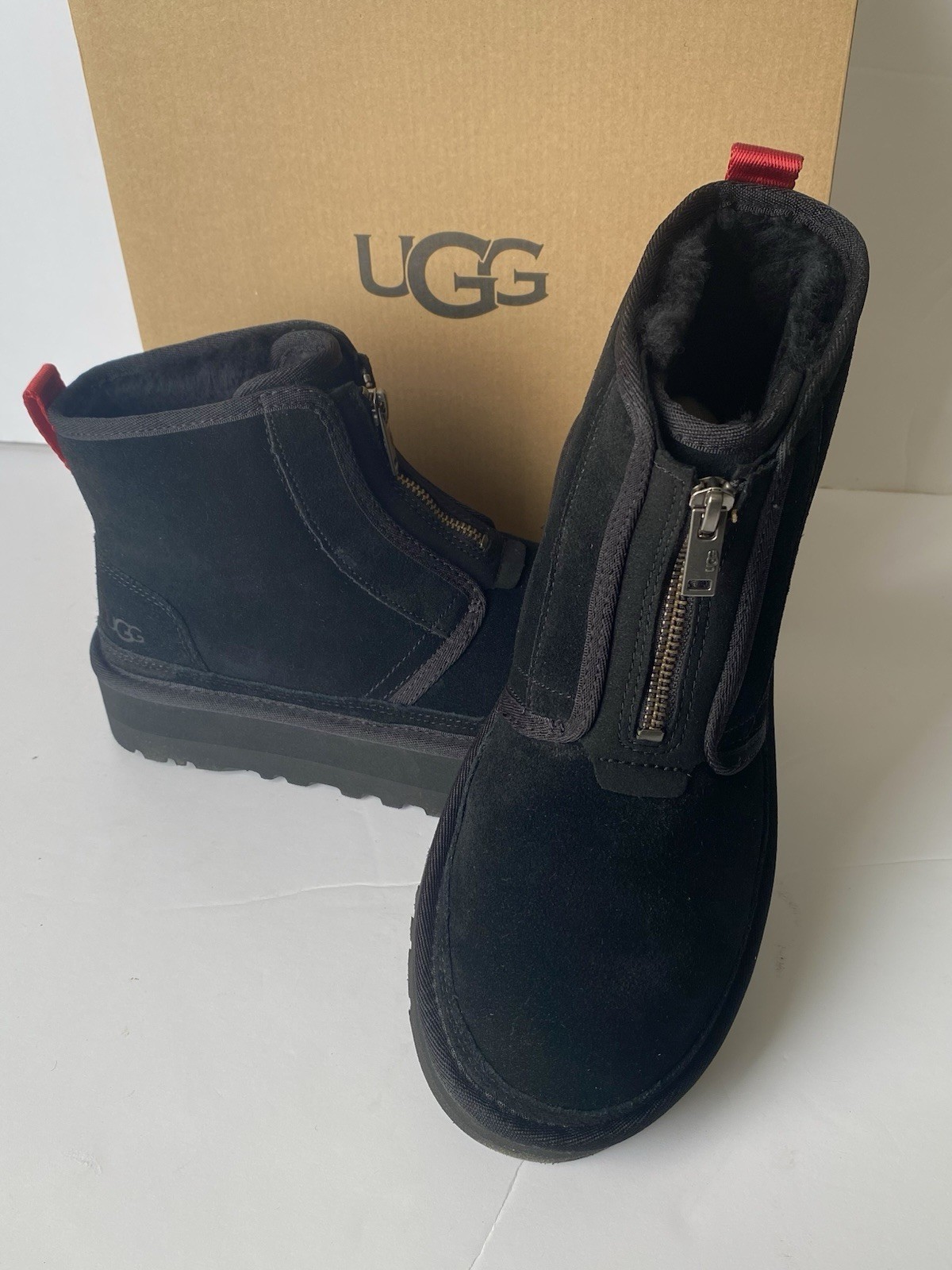 UGG Women's Neumel Zip Platform Boots US 7 Black Suede NIB image 4