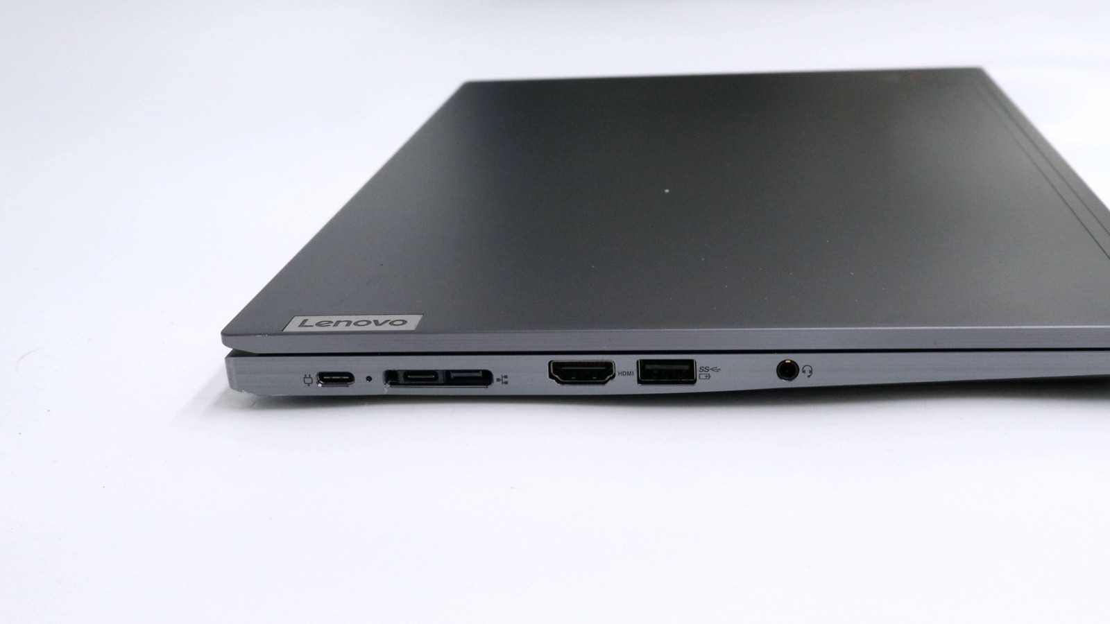 Lenovo ThinkPad T14s Gen 2a, 14-Inch Laptop, with AMD RYZEN 7 PRO 5850U WITH RADEON GRAPHICS, 512GB NVMe, Windows 10 Pro