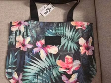 Aloha Collection Day Tripper Travel Bag With Love From Paradise Hibiscus NWT