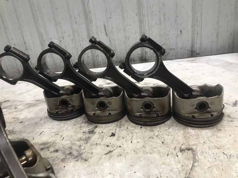 99 MerCruiser 5.7 L EFI 350 GM Vortec V8 Marine Engine rods and pistons set Foto 3 de 4