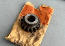 AERMACCHI 35695-71P HIGH GEAR COUNTERSHAFT SPRINT NOS