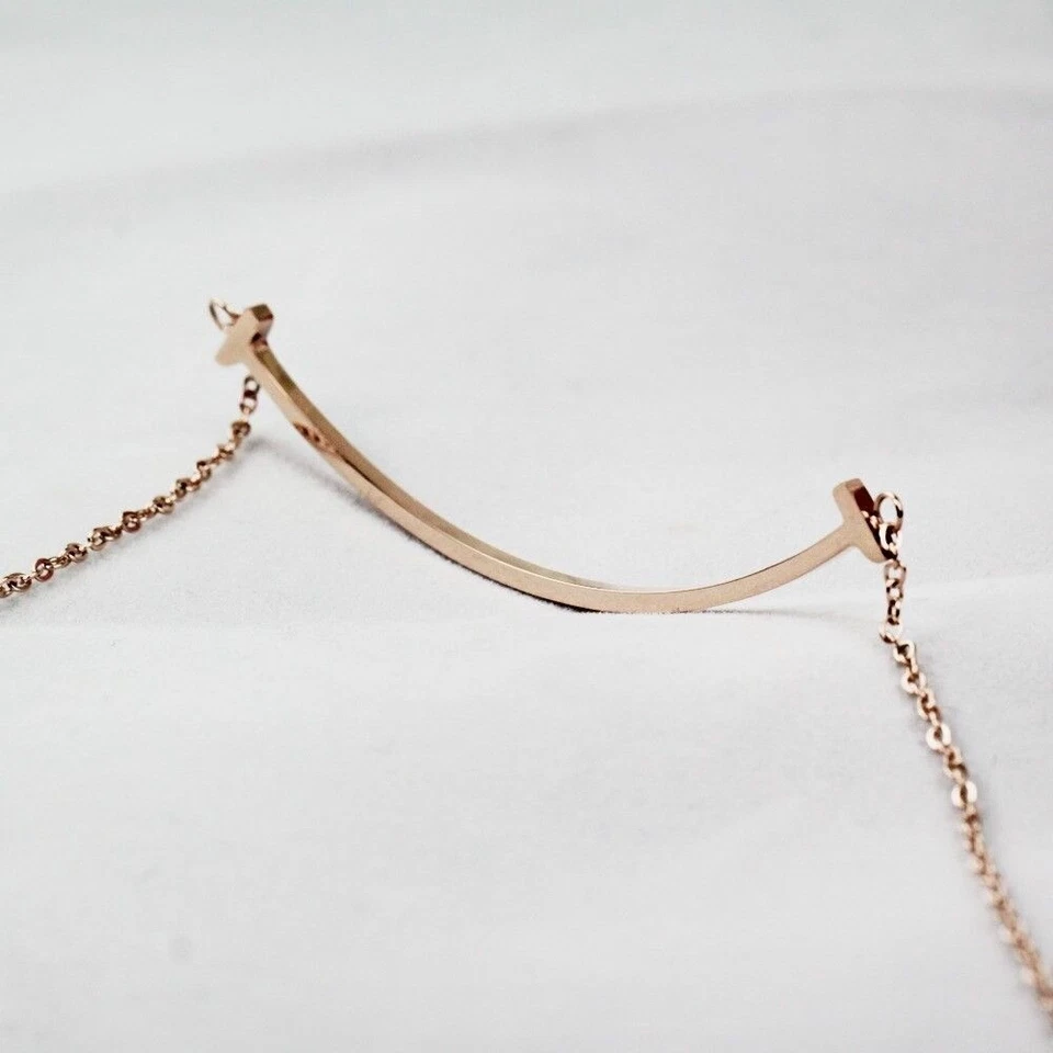 18K Rose Gold Filled Women's Solid Smile Lucky Bar Pendant Charm Chain Necklace — 第 2/4 张图片