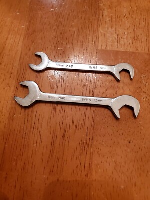 Mac Tools 9MM-10MM 11MM-12MM Short 4 Way Angle Wrenchs Lot Of 2