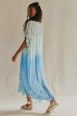 kayla maxi dress KAYLA PRINTED COTTON CAMBRIC MAXI DRESS – Velvet by Graham & Spencer