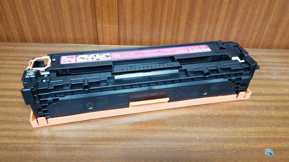 TÓNER ORIGINAL HP CB543A Magenta (HP LaserJet) - Imagen 1 de 1