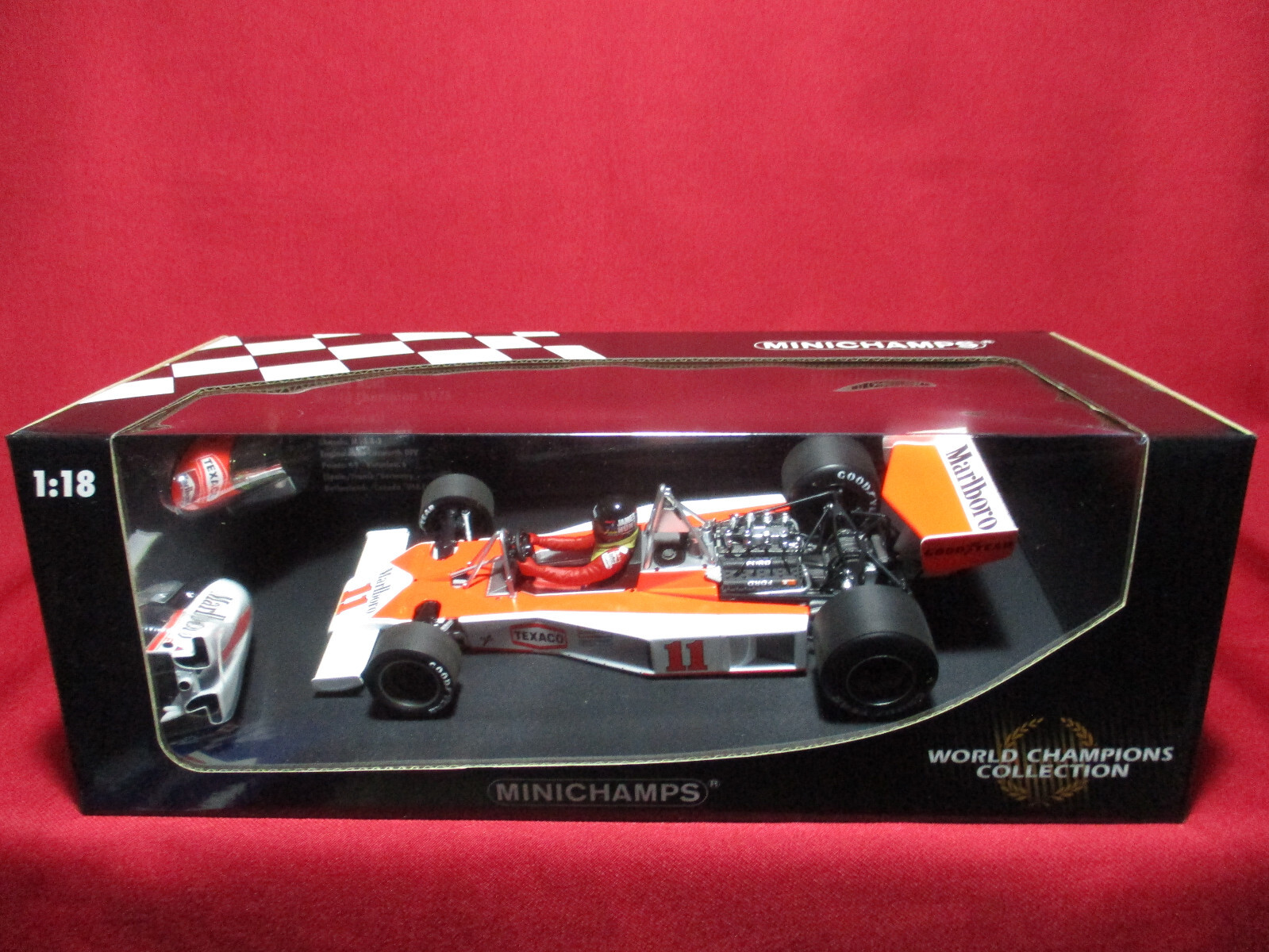 1:18 Scale James Hunt WORLD CHAMPION 1976 McLaren Ford M23 F1 Model Racing Car