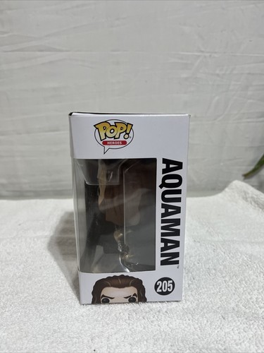 Funko Pop! Vinyl: DC Comics - Aquaman #205 Lot #2116 - Picture 2 of 7