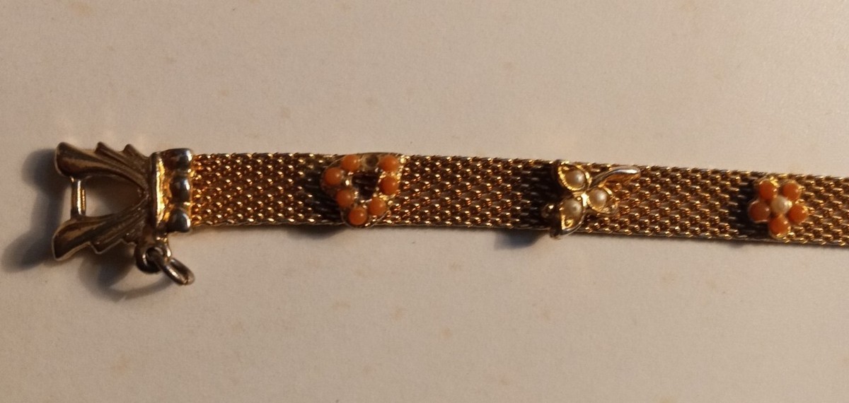 Vintage Goldette Gold Tone Heart & Flower Seed Pearl Mesh