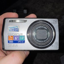 Olympus Stylus 7000 12 MP Digital Camera, unknown if works, No Battery