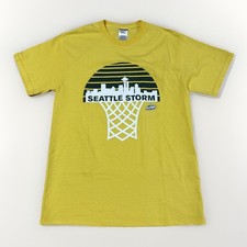 Seattle Storm Men’s Medium Jerzees T-shirt Yellow Graphic Skyline Basketball