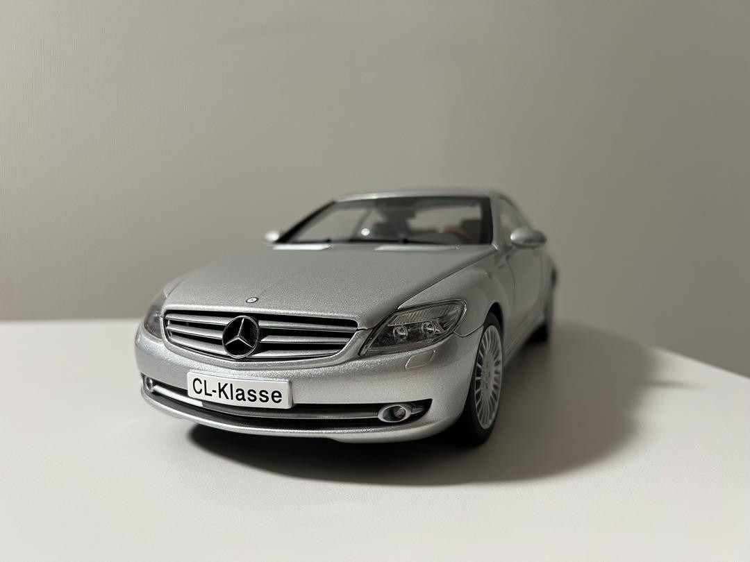 MercedesBenz CLKlasse 1/18 Silver Mini Car AutoArt Displayed MercedesBenz CLKlasse 1/18 Silver Mini Car AutoArt Displayed