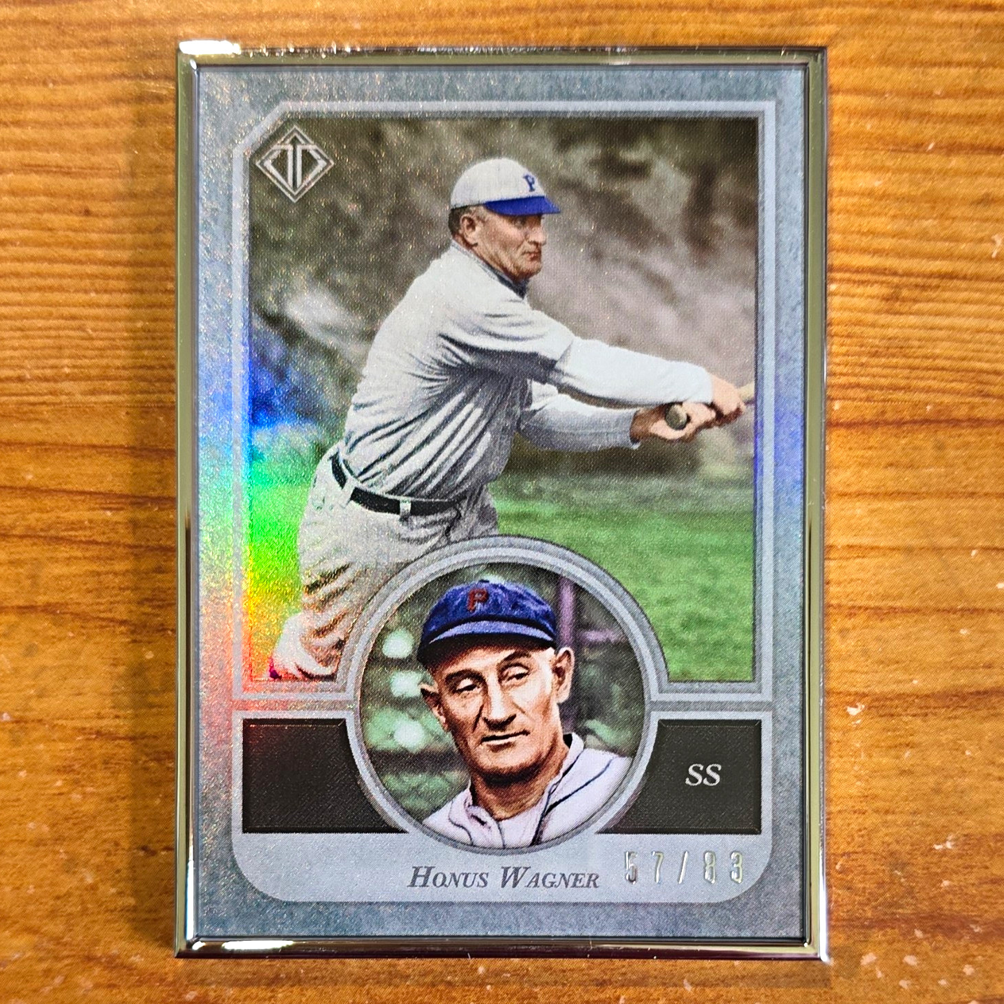 Topps 2018 Transcendent Honus Wagner Pittsburgh Pirates #37 Serial #/83