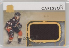 2023-24 Upper Deck The Cup Rookie Rink Gallery Jersey /49 Leo Carlsson 14zh