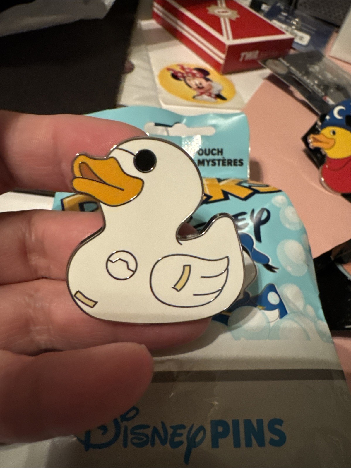 Disney Parks Pin - Ducks Of Disney Mystery Pin Series - Baymax Big Hero 6