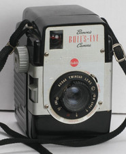 Vintage Kodak Brownie Bulls-Eye Filmkamera Twindar Objektiv ungetestet Objektivschaden.