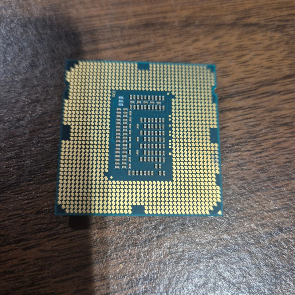Intel Core i5-3330S 2.7GHz Quad-Core (CM8063701159804) Processor - Image 2 of 2