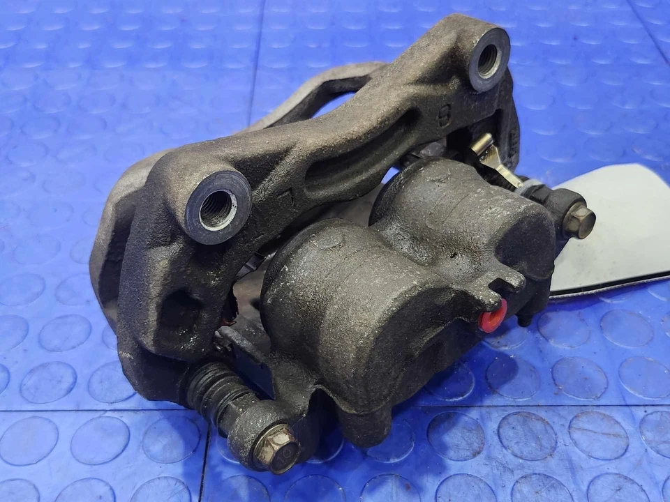 09-20 Conjunto de pinza de freno delantera lado del conductor izquierdo Nissan 370Z OEM 41011EG50A Foto 4 de 4