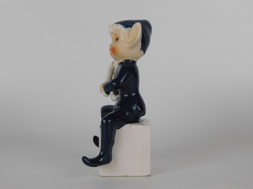 Estatuilla de músico de arpa duxie elfo azul porcelana Napco de colección Japón - Imagen 9 de 15