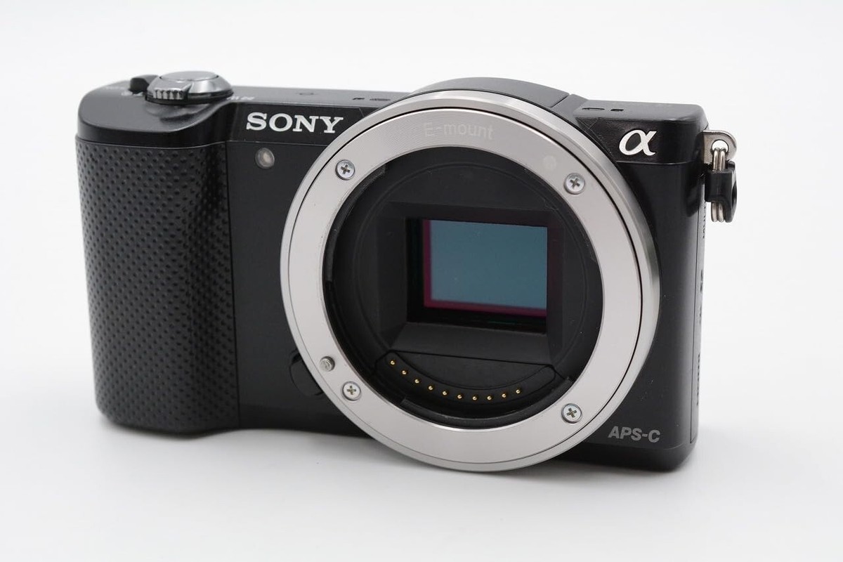Sony Alpha A5000 ILCE5000/B 20.1MP Mirrorless Digital Camera