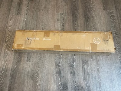 BF-MTL-01-Q Tuft & Needle Metal Bed Frame - Queen Size - Black - Open Box