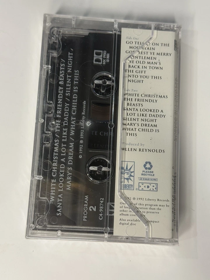 GARTH BROOKS Beyond The Season - Cassette Tape White Christmas Santa Looked New - Image 2 of 4