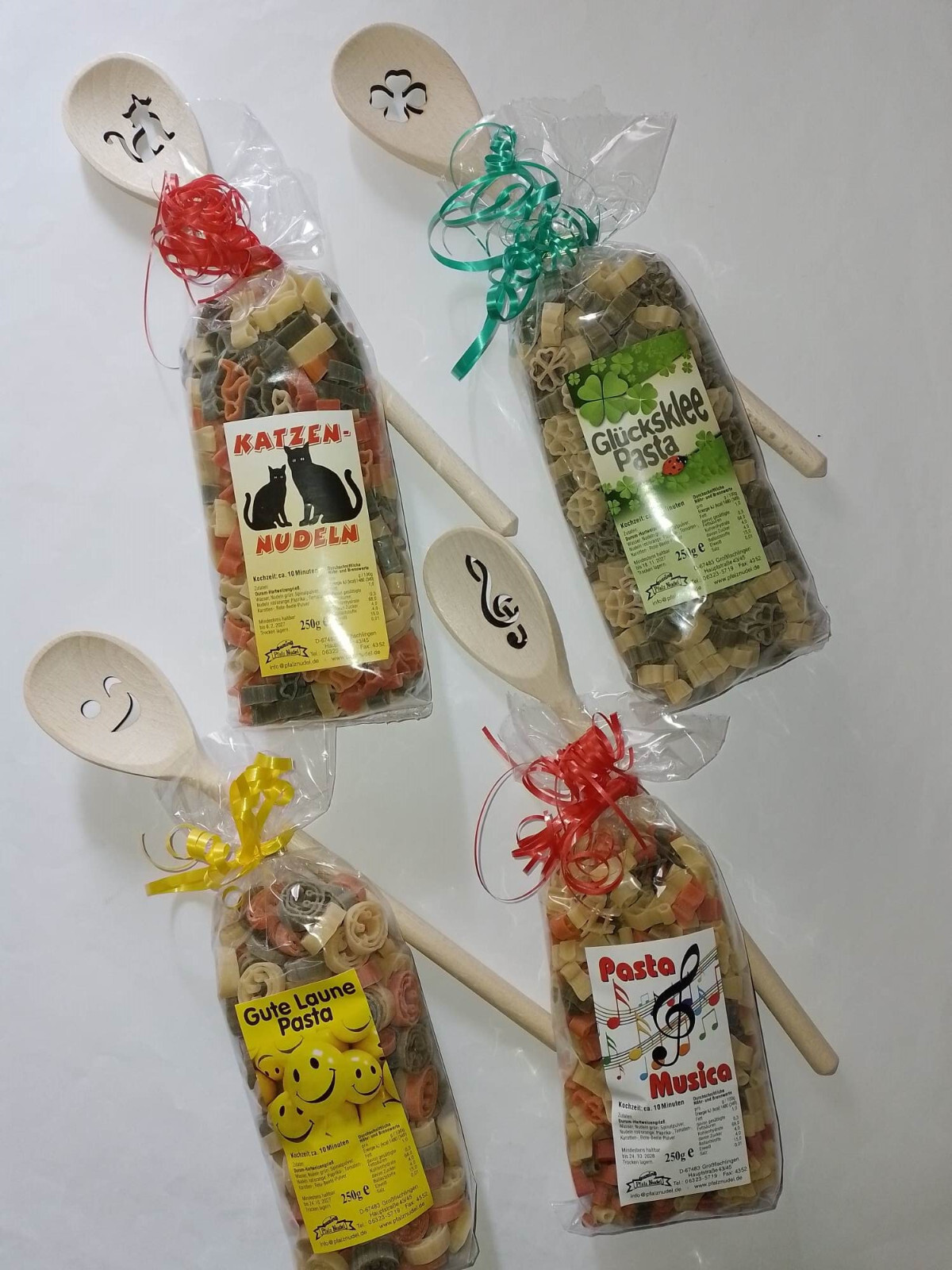 Motivnudeln mit Kochlöffel: Katze, Klee, Noten, Lächeln, 250g Nudeln + Löffel