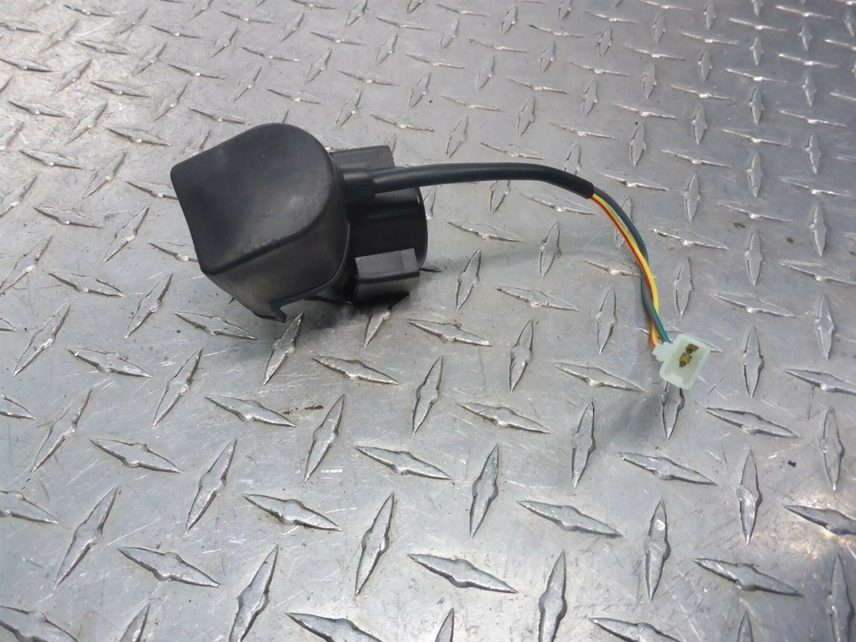 84 Kawasaki LTD KZ 550 KZ550F KZ550 Engine Starter Start Relay Solenoid - Image 4 of 4