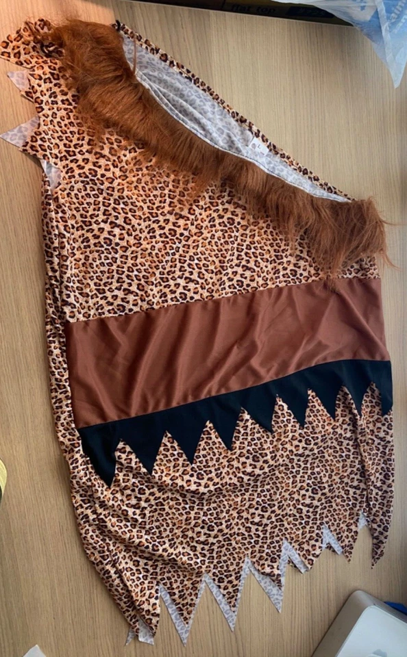 Rubíes Hombre de las Cavernas Adulto Disfraz Estándar Túnica Pecho hasta 44" Foto 2 de 2