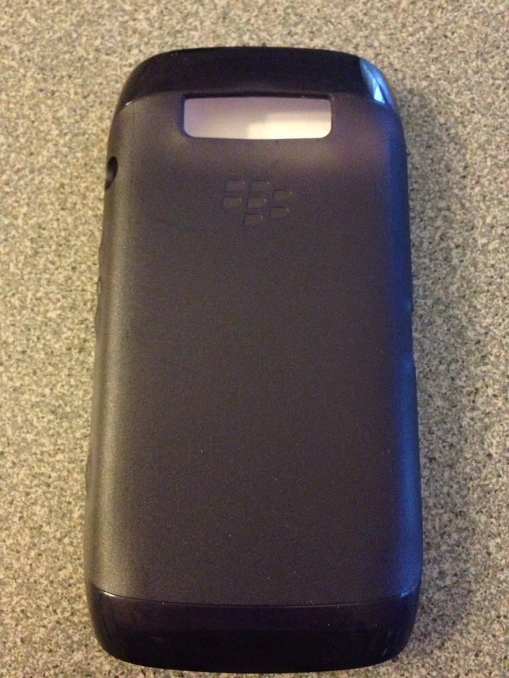 BlackBerry Softshell TPU Case for Torch 9850 - Image 3 of 3