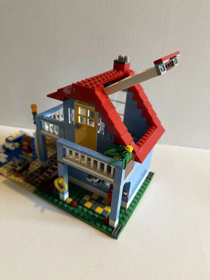LEGO Creator 7346 Seaside House, photo 2 of 5