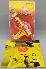 Mercury Plastics Corp Vintage Martian Rocket Launcher Gun - New Sealed w Catalog