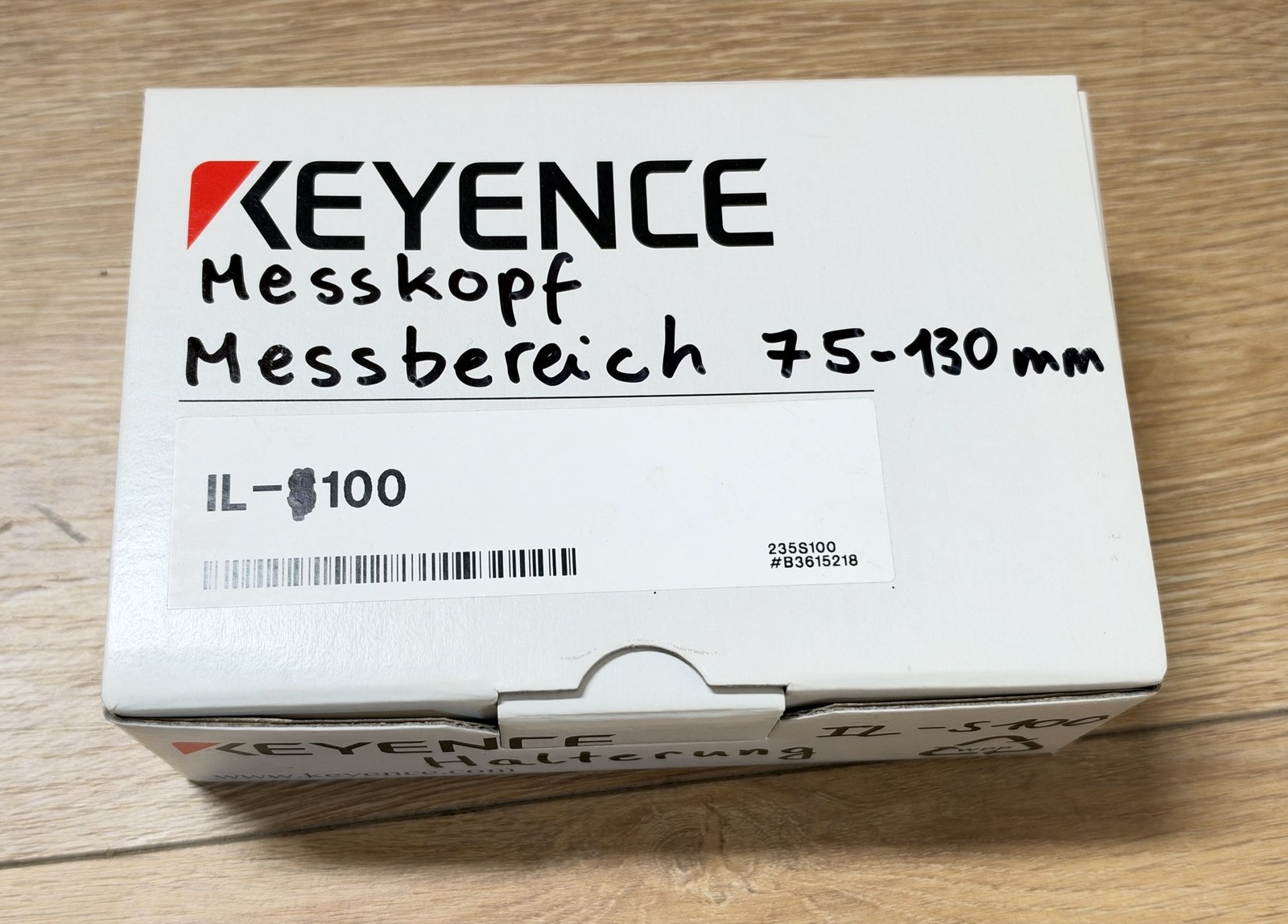 Keyence IL-100 Intelligent-L Laser-Sensor Messkopf 75-130mm mit Halterung – Bild 2