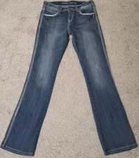 NWOT Cowgirl Tuff Jeans 28 x 35 Women’s  Sparkle Embroidered Bootcut Denim