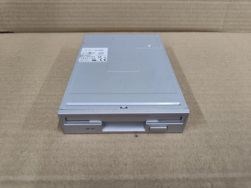 Sony 1.44mb 3.5" Floppy Disk Drive - Silver - MPF920