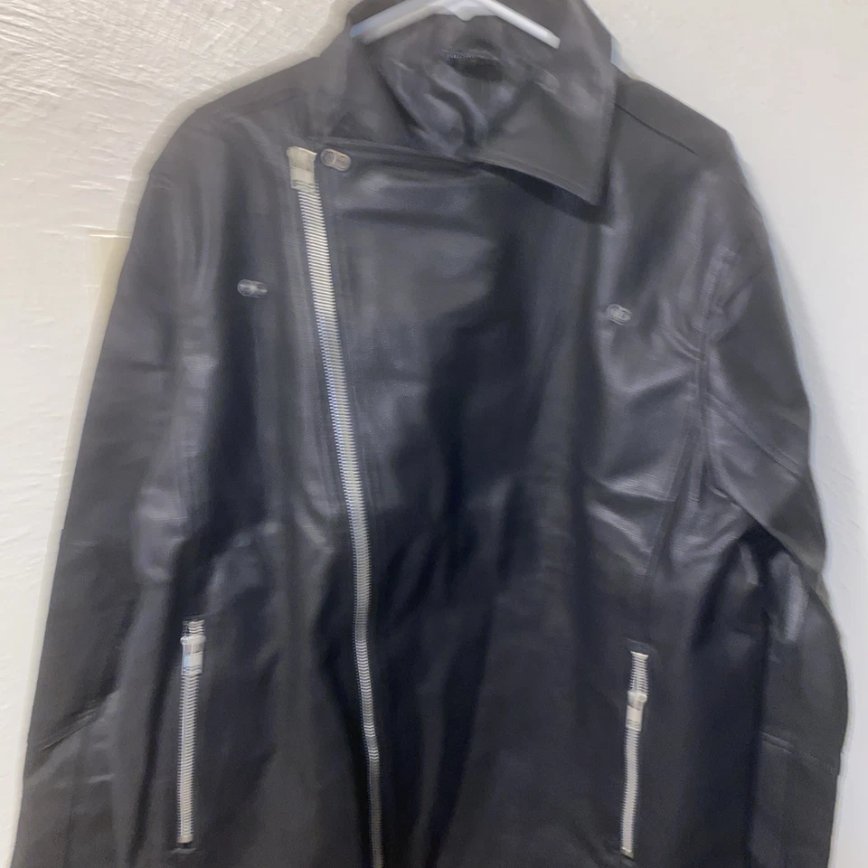 WWE Wrestler Finn Ballard Club XXXL Chaqueta Negra Halloween Foto 2 de 4