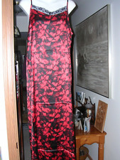 CYNTHIA ROWLEY - GORGEOUS FLORAL PRINT FULL LENGTH CHEMISE - SIZE M - NWT 