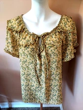 Max Studio Woman's Short Sleeve Yellow/Green Floral Print V Neck Blouse Large