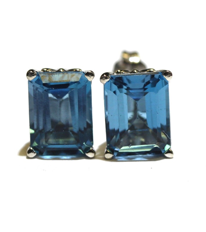 14k white gold emerald cut blue topaz gemstone stud earrings 1.9g unique
