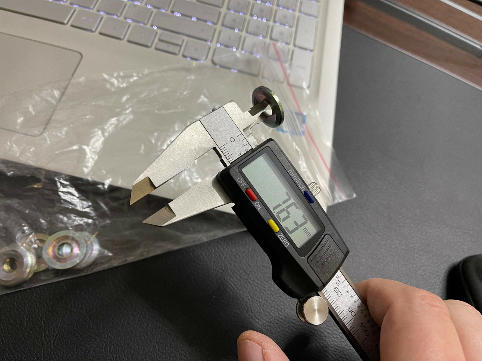 Injector Heat Shield ORing (OM616, OM606, OM617, OM602, OM603) Elring