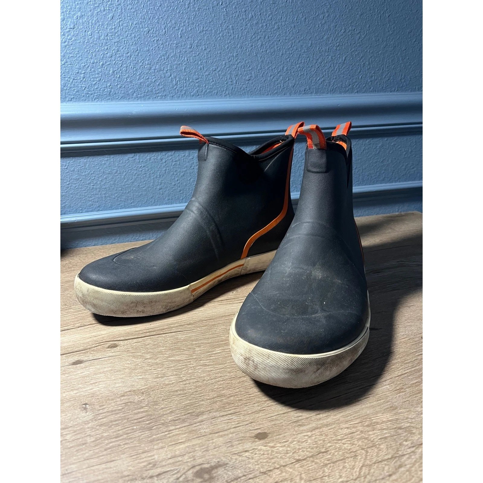 Bassdash Fishing Boots Men's Black Orange Ankle Deck Boat Shoes Size 11