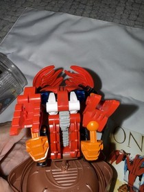 Lot 8  Lego Bionicle Sets 8561 8563 8565 8562 8564 8560 8567 8568