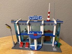 Lego City Airport (3182) 100% Complete with Instructions