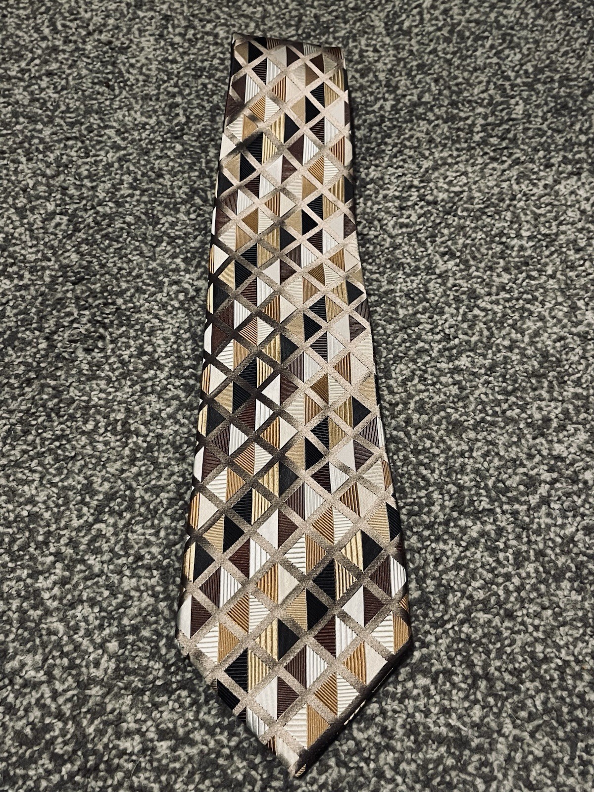 Van Heusen geometric-pattern tie - image 1