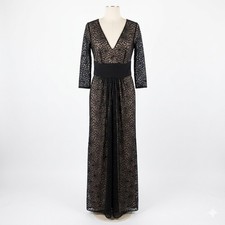 Pamella Roland Lace Evening Gown Size 10 Black Nude Formal Gala Red Carpet Dress