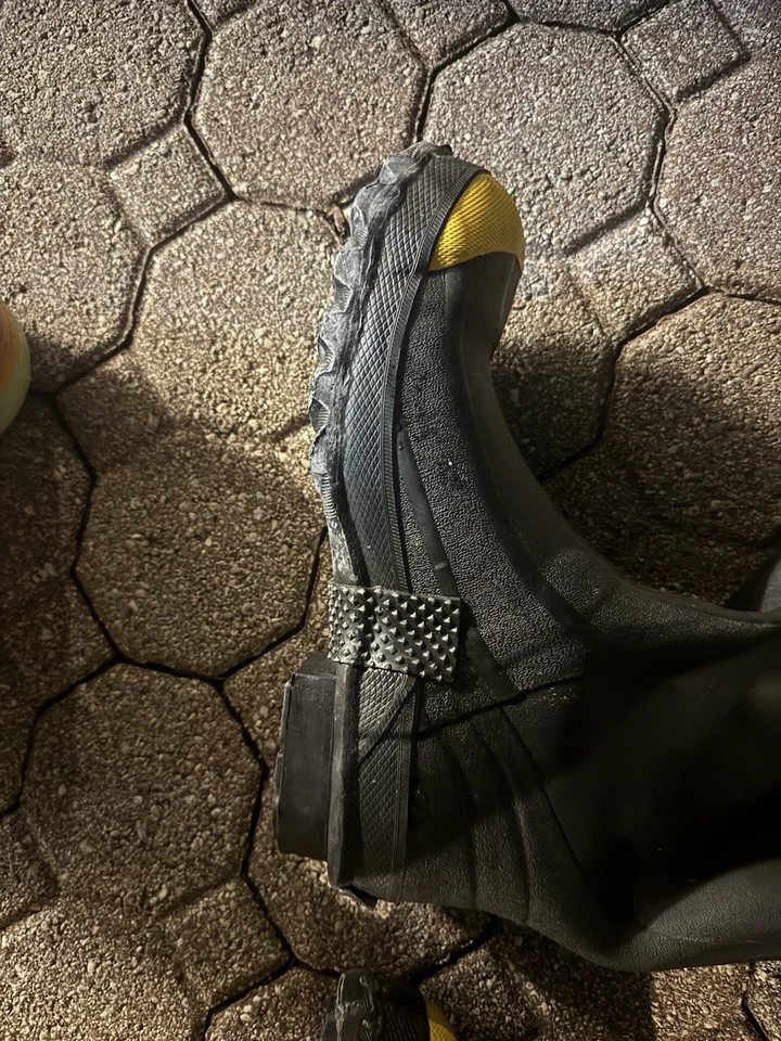 Ranger T112 Black Steel Toe Hip Boots Size 9 - Image 4 of 4