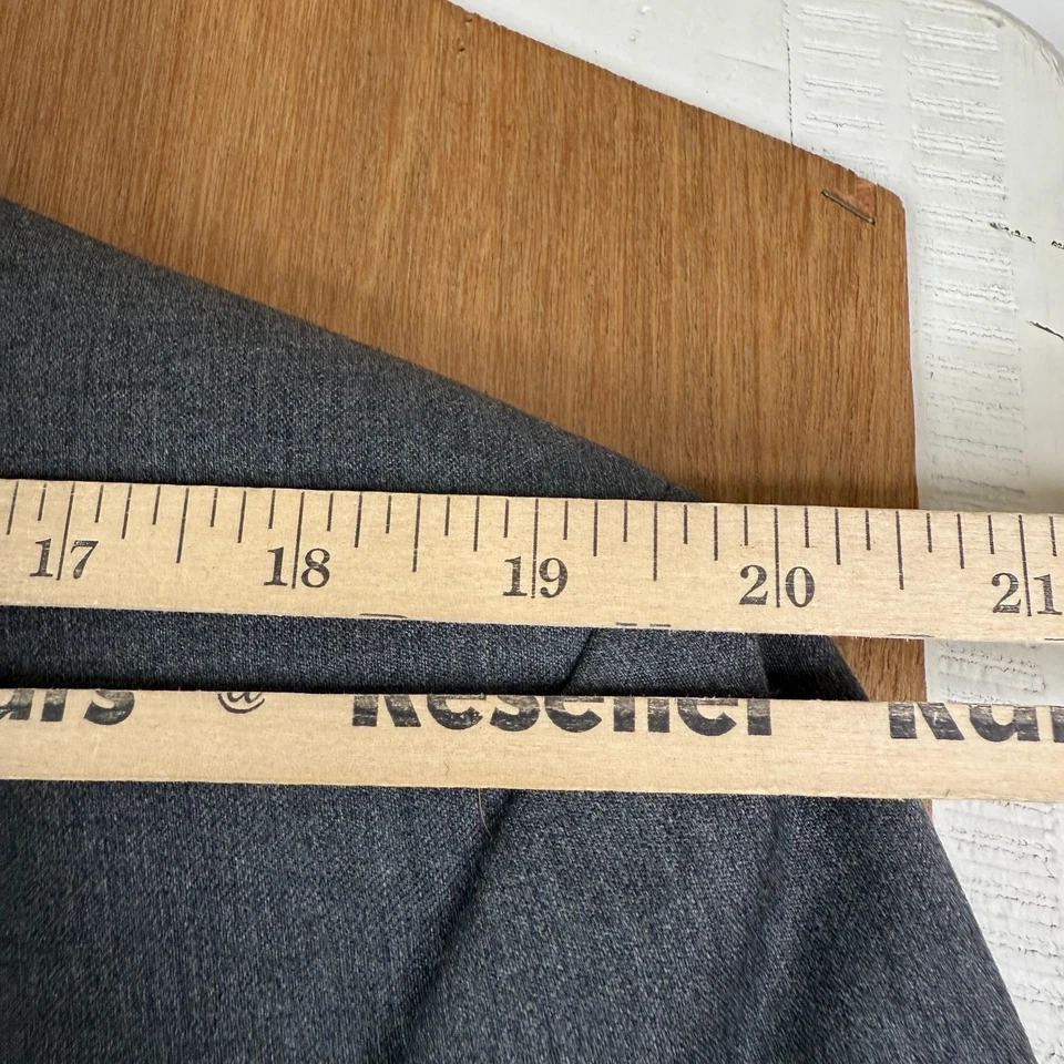 Traje Jos A Bank Para Hombre 44L Gris 2 Botones 100% Lana Pantalones 36x32 Plisado Frontal Sólido Foto 4 de 4