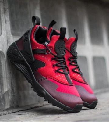 Nike AIR HUARACHE UTILITY 10 Eur 44 Winter Max Plus Boots TN Presto Force One  - Bild 1 von 4
